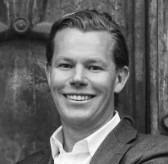 Tom Olander — Partner, VINGA Corporate Finance, Sweden — register entry photograph