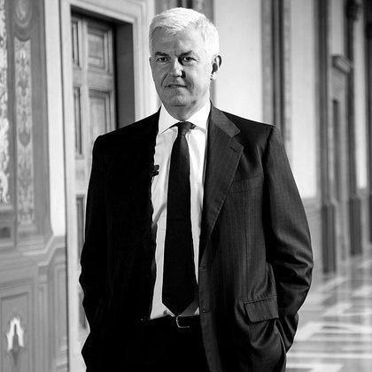 Alessandro Profumo — Former chairman, Monte dei Paschi di Siena, Italy — register entry photograph